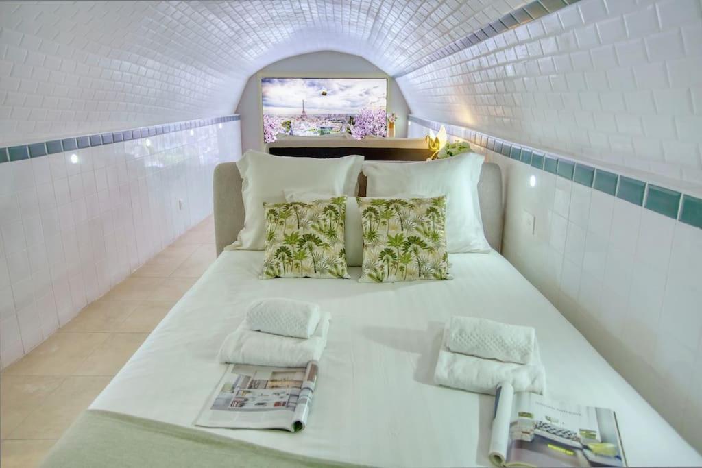 Apartamento Le Nid Parisien Triplex Cosy Et Chaleureux Exterior foto